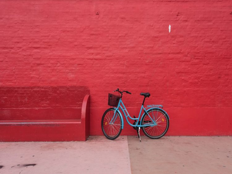 parking dla rowerów elektrycznych z zabezpieczeniem