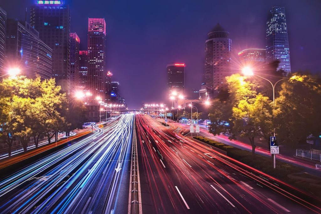 Parking przy autostradzie