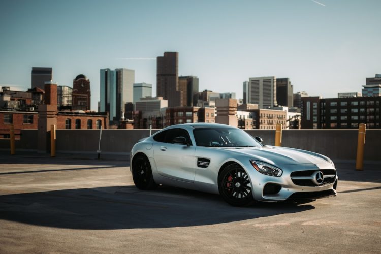 Obrazek przedstawiający parking dla samochodów