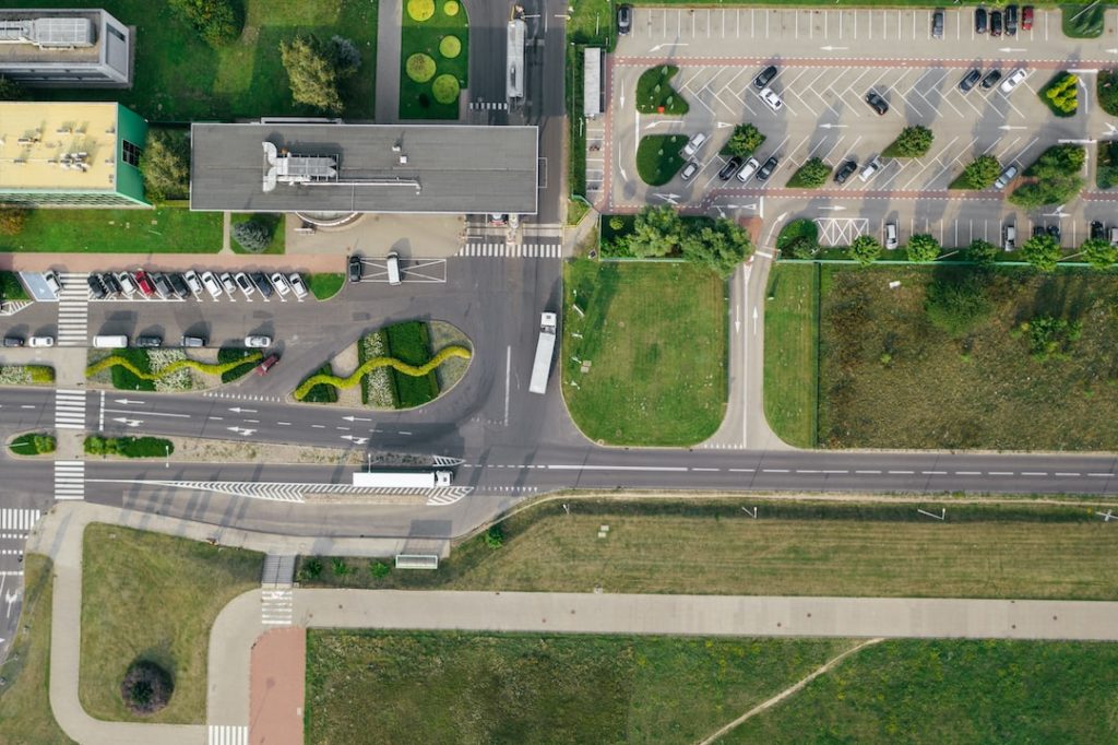 Parking dla ciężarówek na trasie Warszawa-Wrocław