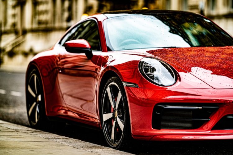 Bezpieczne miejsce do parkowania samochodu