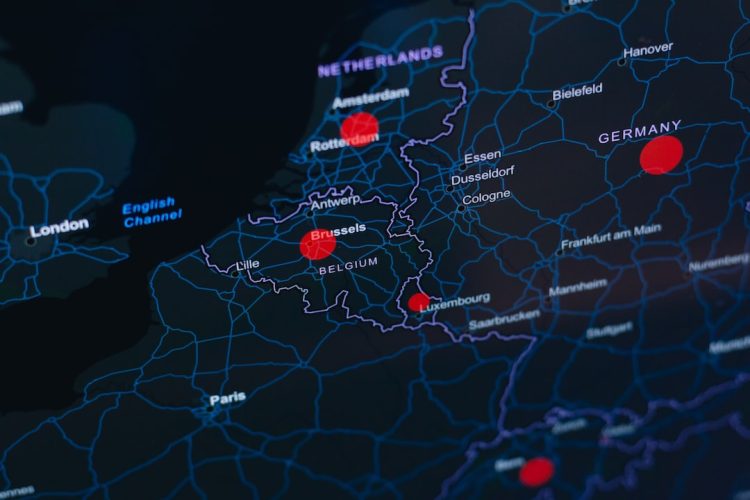 Zdjęcie przedstawiające artystyczną stronę Belgii: galerie, muzea i festiwale sztuki