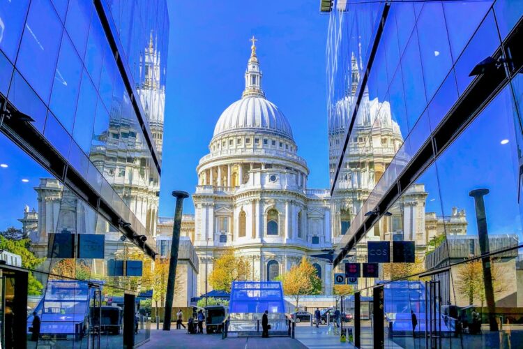 Park w jednym z najpiękniejszych zakątków Londynu