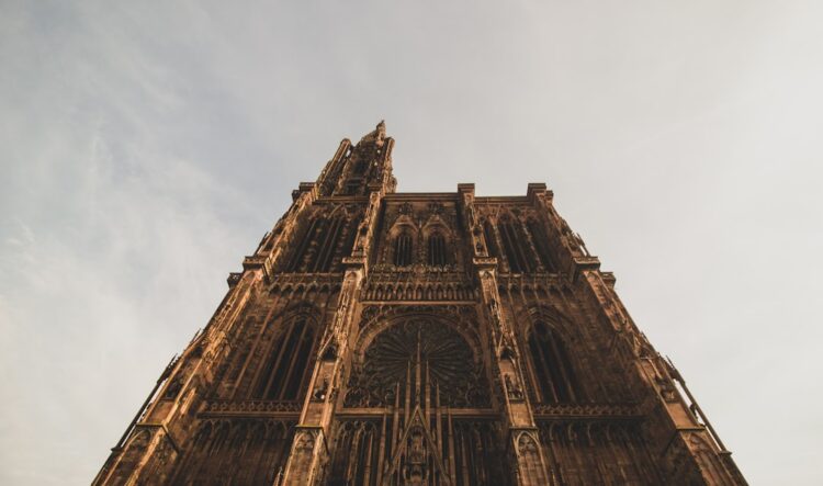 Samochód zaparkowany w Strasburgu