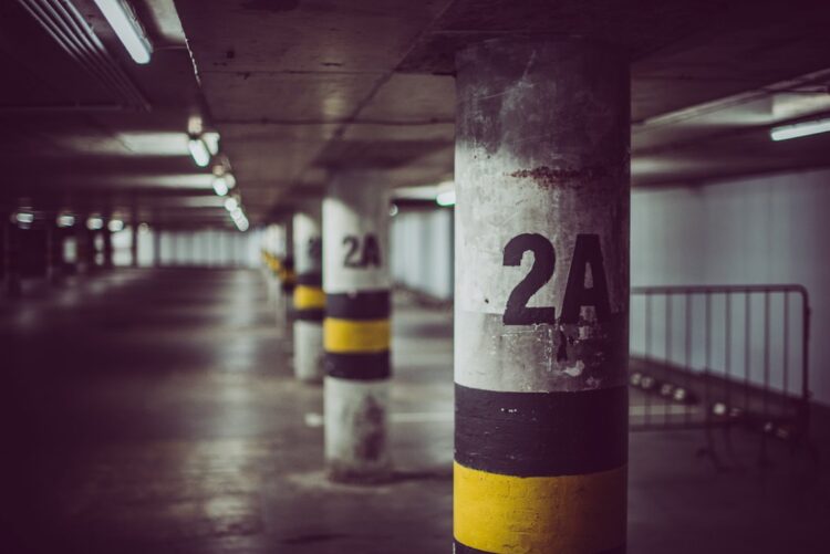 Parking w Bradze
