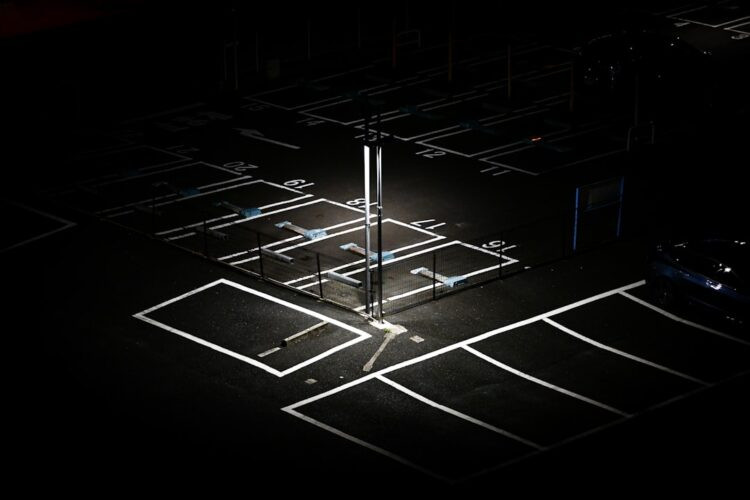 Parkowanie w Hildesheim: praktyczne porady na 2025 rok