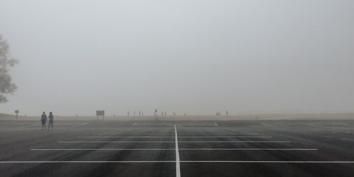 Parkowanie w Sabadell - strefy, opłaty i najlepsze miejsca