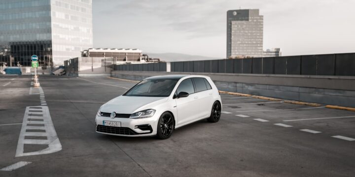 Parkowanie w Terrassie: przewodnik po strefach i opłatach