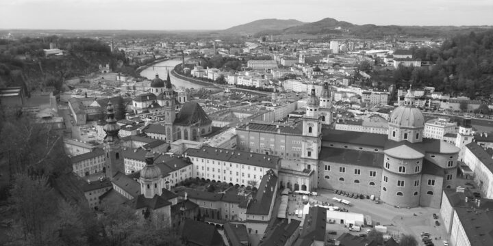 Przewodnik po parkowaniu w Salzburgu, strefy i opłaty