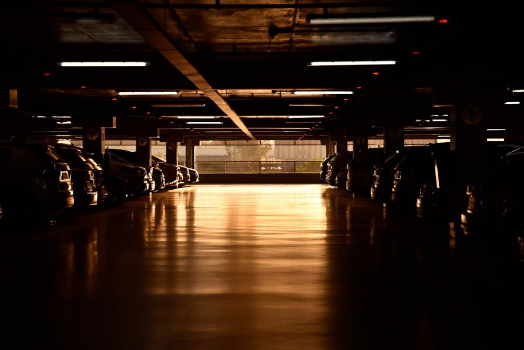 Parking w Jork – przewodnik po lokalizacjach, opłatach i praktycznych poradach