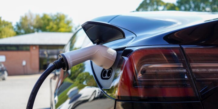 Ładowarka do samochodów elektrycznych w Poznaniu
