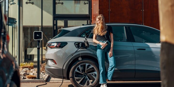 Parking dla samochodu elektrycznego w Łodzi