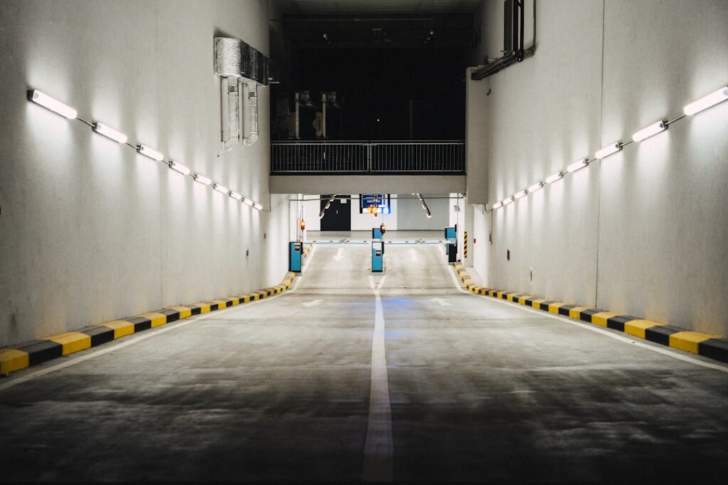 Parking przy Morskim Oku, przewodnik 2026