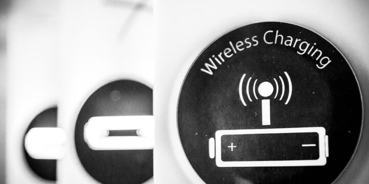 Parking z ładowarką dla aut elektrycznych w Białymstoku