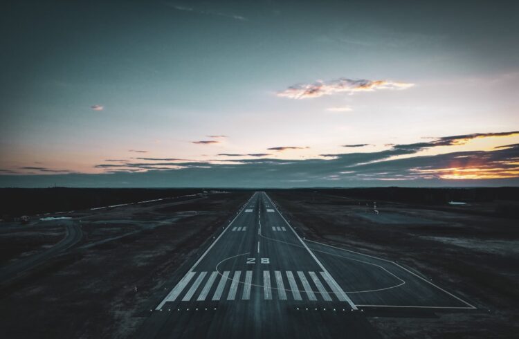 Parking Pyrzowice z dowozem na terminal lotniczy