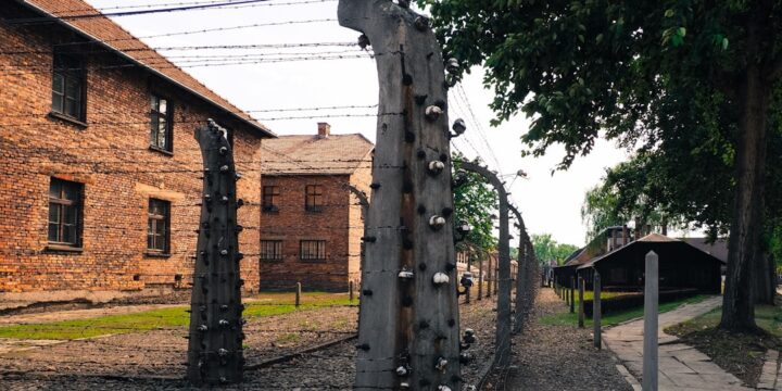 Parking przy muzeum Auschwitz-Birkenau