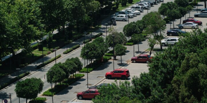 Parking przy CH Manhattan w Gdańsku