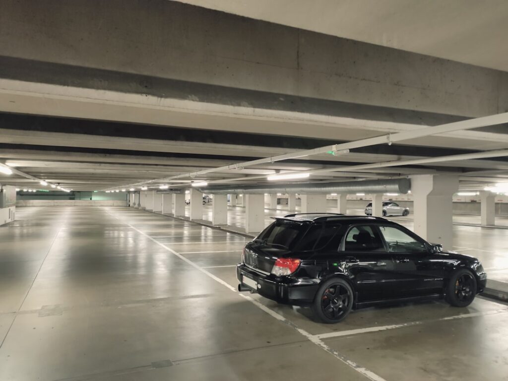 Parking przy Sadyba Best Mall
