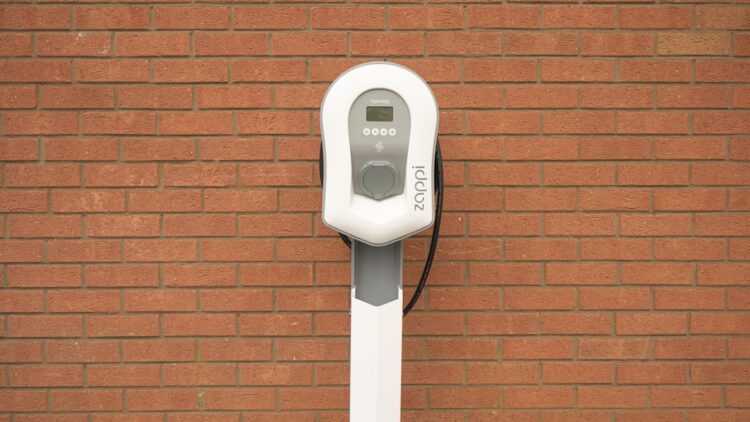 Stacja ładowania pojazdów elektrycznych w Rzeszowie