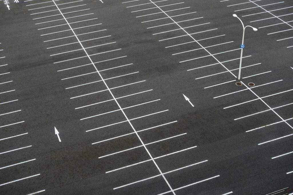 Zdjęcie parkingu przy Galerii Białystok