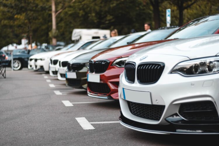 Parking w Posnania: wygodne opcje i praktyczne wskazówki