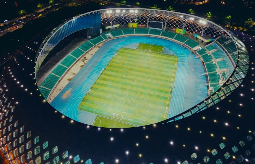 Parking przy stadionie ŁKS w dniu meczu