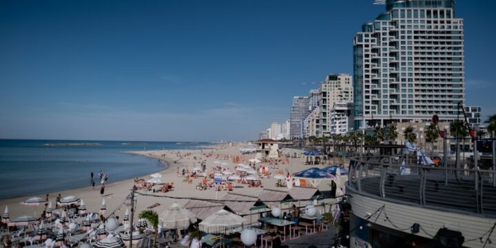 Parking blisko plaży w Władysławowie